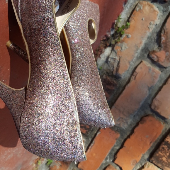 🎉Steve Madden Rainbow Glitter pumps - Picture 5 of 8